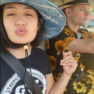 Meet your Posher, Ellen